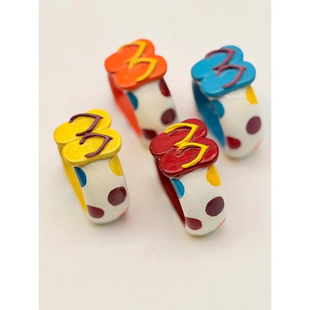 Vintage Style Flip Flop Napkin Rings Set of 4 Polka Dot Beach Summer Decor Multi